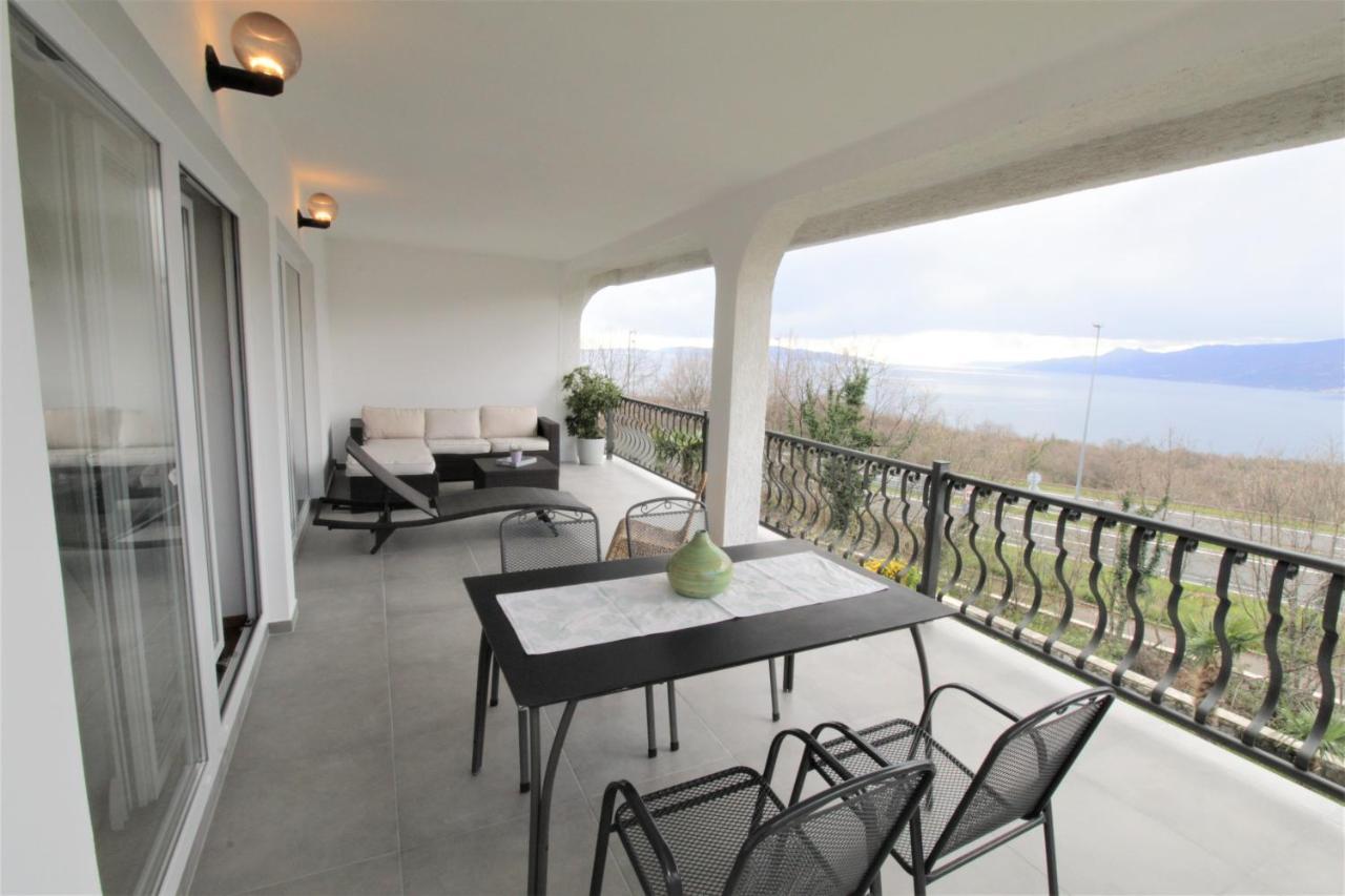 Vrata Jadrana Apartman Fiume Kültér fotó