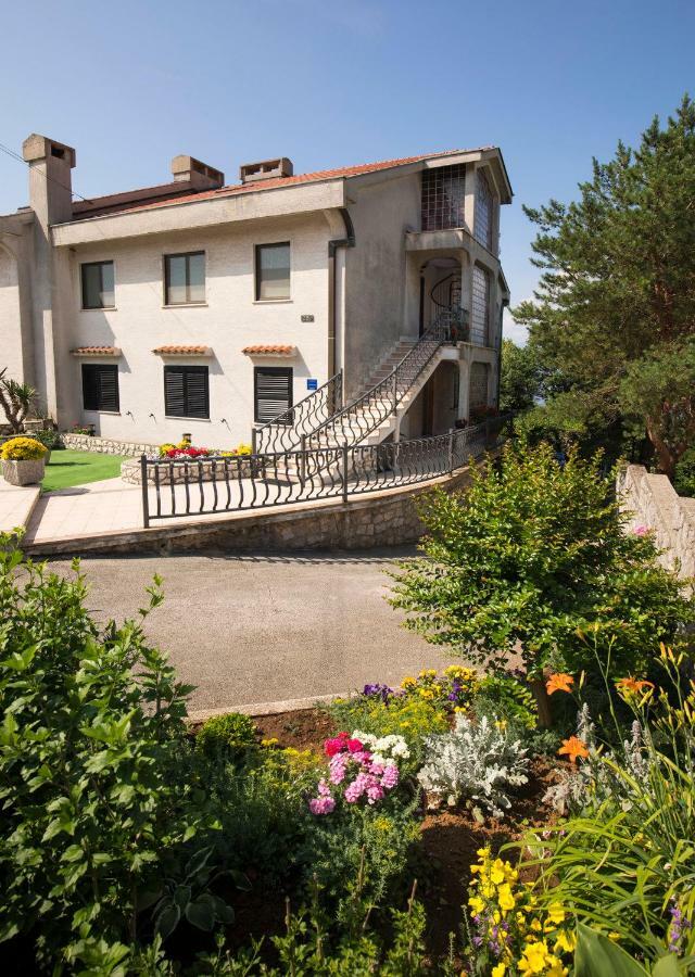 Vrata Jadrana Apartman Fiume Kültér fotó